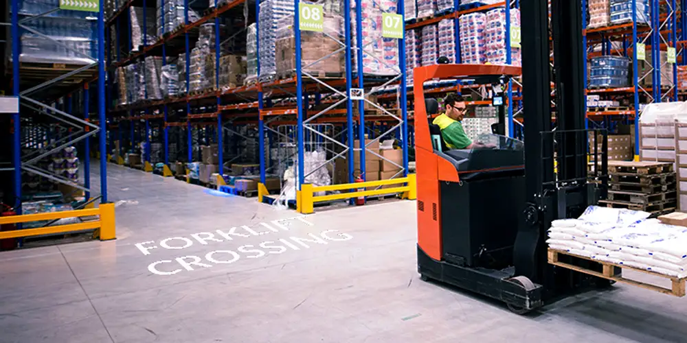 forkliftcrossing